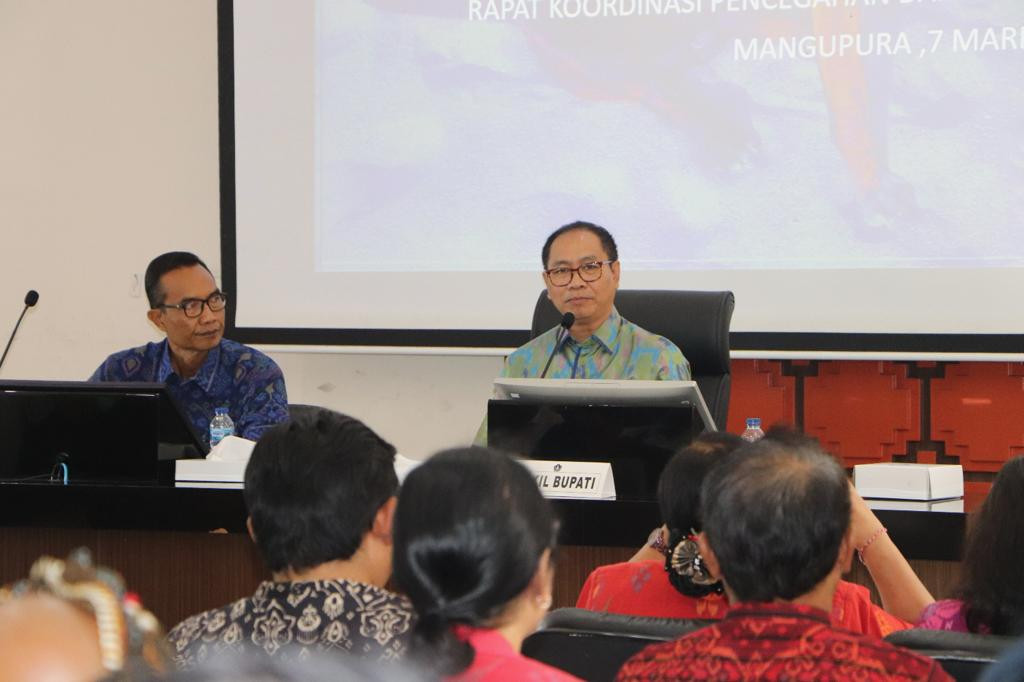 Wabup Suiasa Pimpin Rakor Pencegahan dan Pengendalian Penyakit Rabies